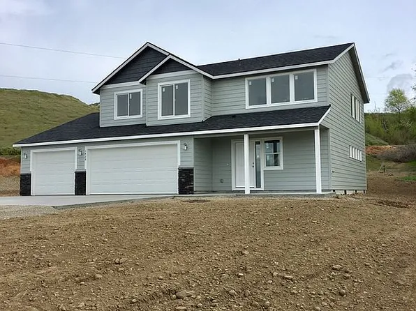 1428 Canyon Rd, Grandview, WA 98930