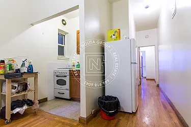 Rented by Nolita Group