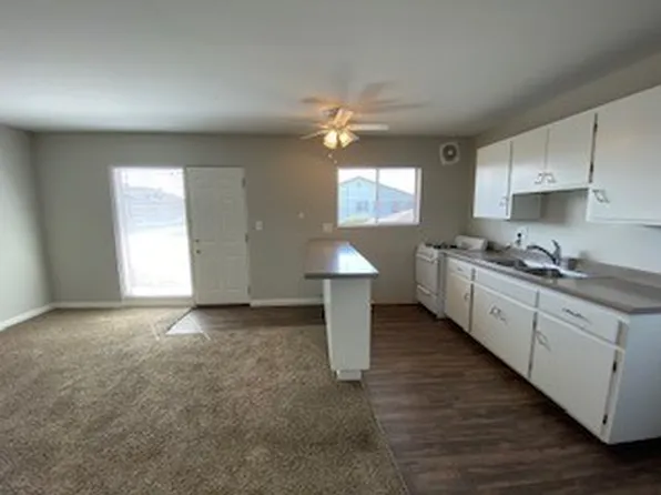 G Street (Martinez), 318 G St APT 15, Chula Vista, CA 91910