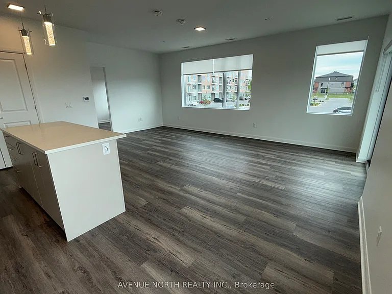 4838 Bank St — Photo 12