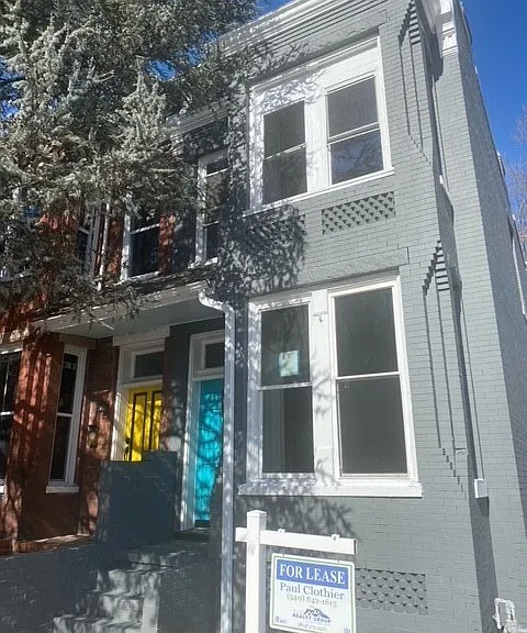 1100 W Marshall St — Photo 1