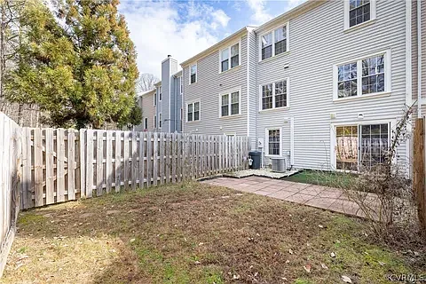 Timberly Waye — Photo 10