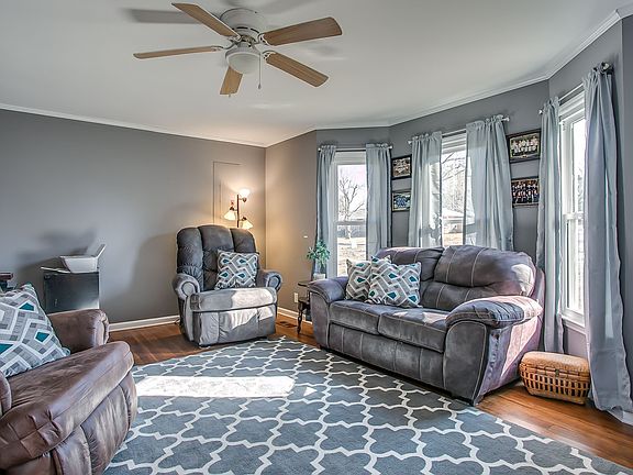 5th image of 2029 Eastridge Dr
