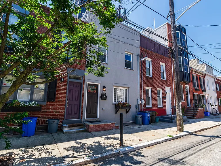 2208 Montrose St — Photo 38