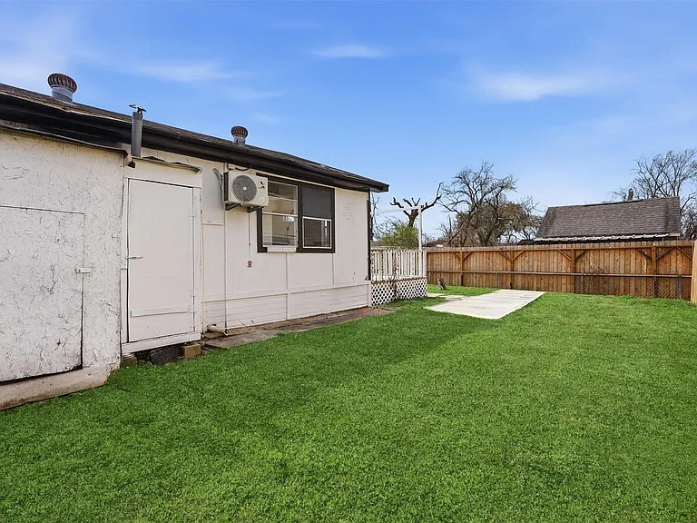 3531 Cedar Hill Ln #2 — Photo 22
