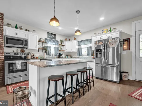 2630 Trinity Rd, Felton, PA 17322