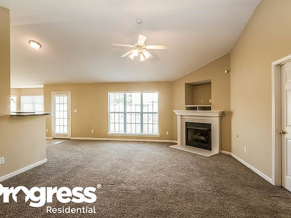 4th image of 9875 Averbury Dr