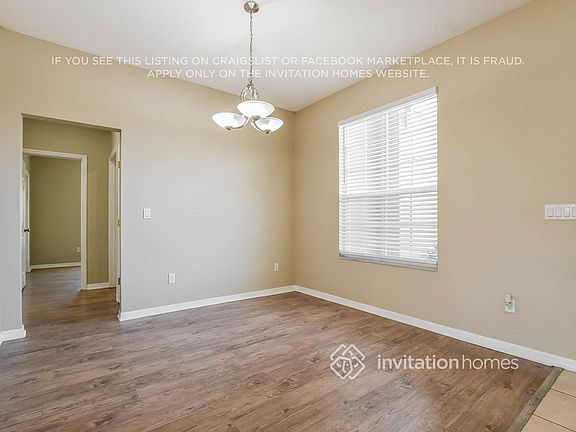 4th image of 1458 Stoneywood Way