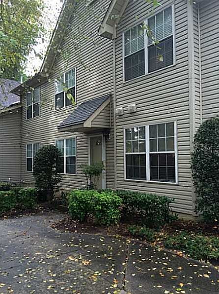 1st image of 2301 London Pointe Dr