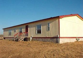 2nd image of 111 Shady Oaks