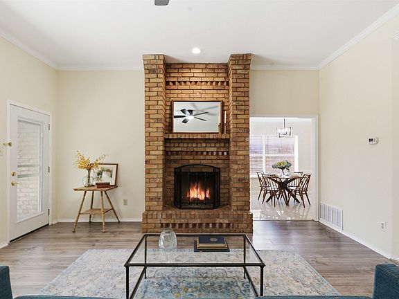 2nd image of 7229 Laurelhill Ct S