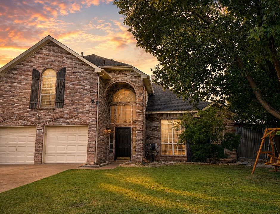 1st image of 1137 Robin Cir