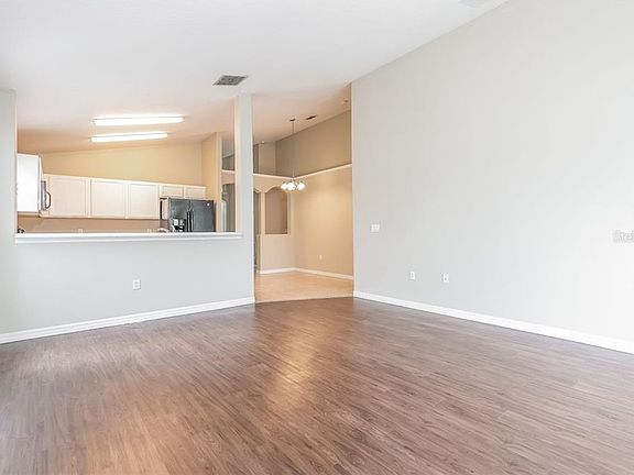 3rd image of 3229 Abiaka Dr