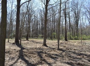 P 8 W Allen Rd, Fowlerville, MI 48836