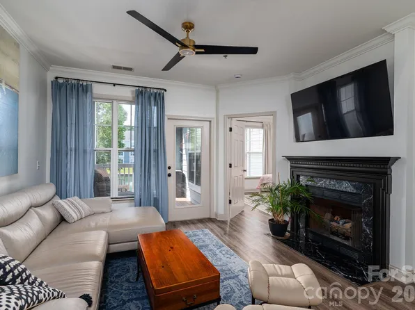 18736 Nautical Dr APT 202, Cornelius, NC 28031