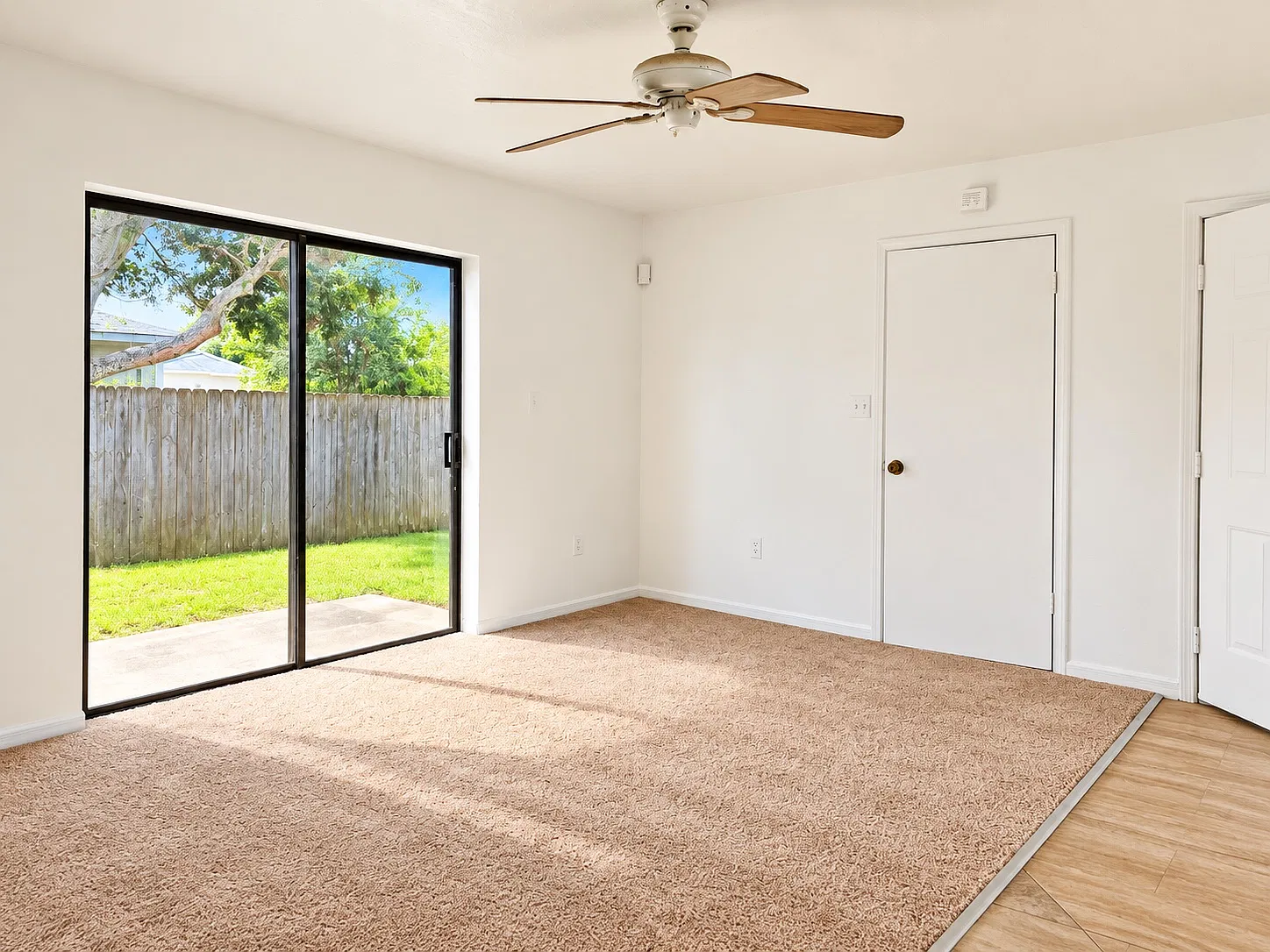 2 bed, 893 sqft, $1,450 — Photo 3