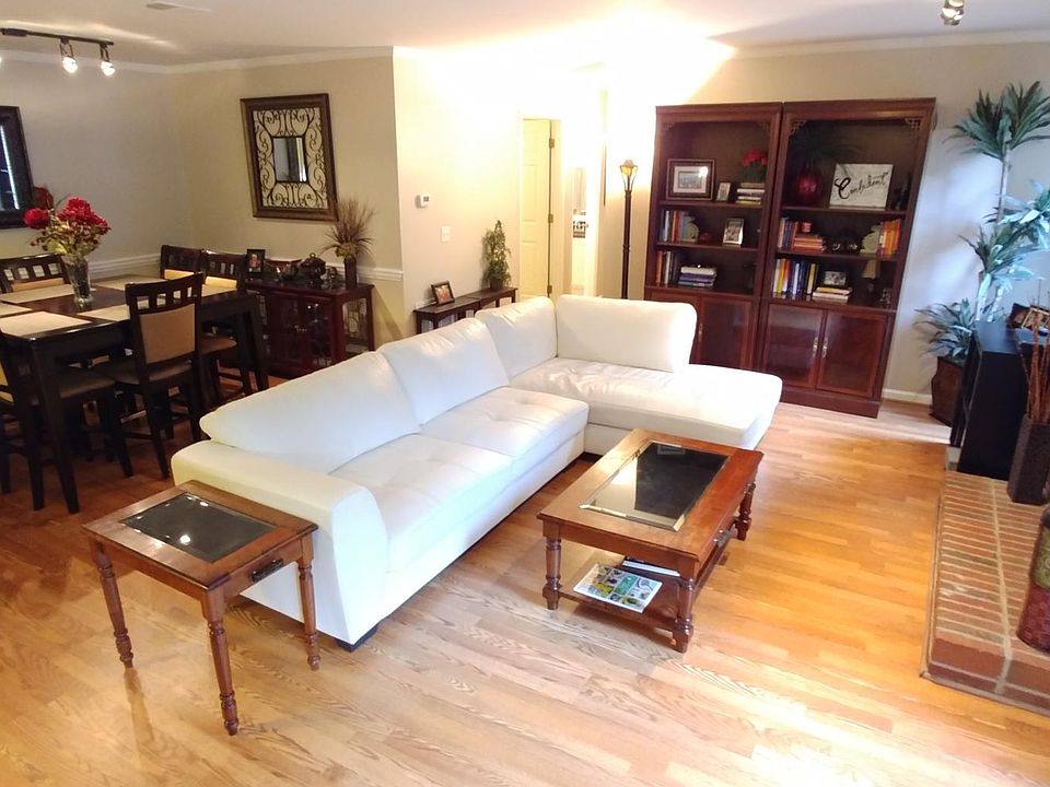 Spacious Living Room