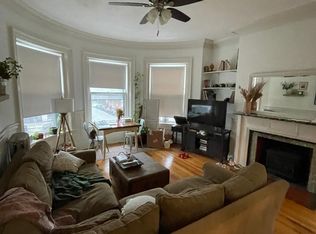 844 Beacon St #2, Boston, MA 02215