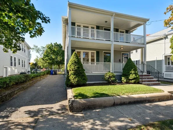 28-30 Sherborn St, Arlington, MA 02474