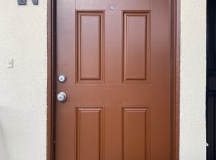 309 Cornell Dr APT N, Burbank, CA 91504