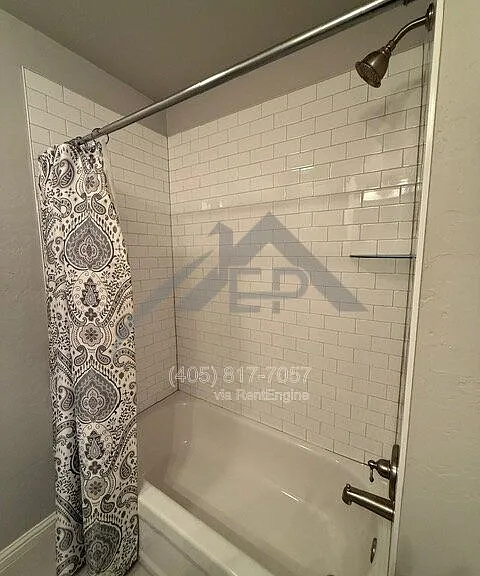 10001 Glover River Dr — Photo 21