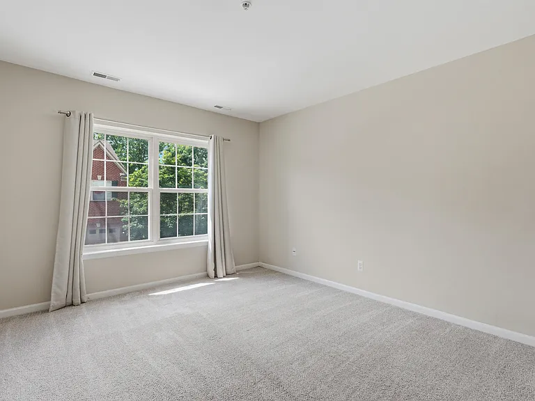 39475 Springwater Dr — Photo 18