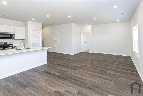 103 Betty Williams Dr — Photo 11