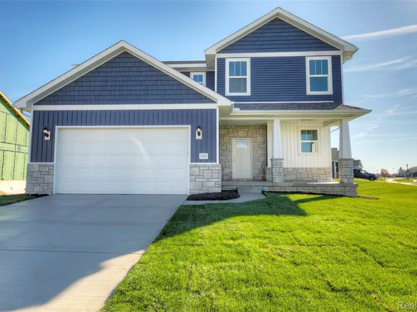 Moh 123 Gambrel Ln, Howell, MI 48843