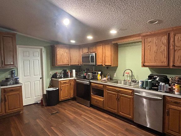3rd image of 345 D Harvey Rd