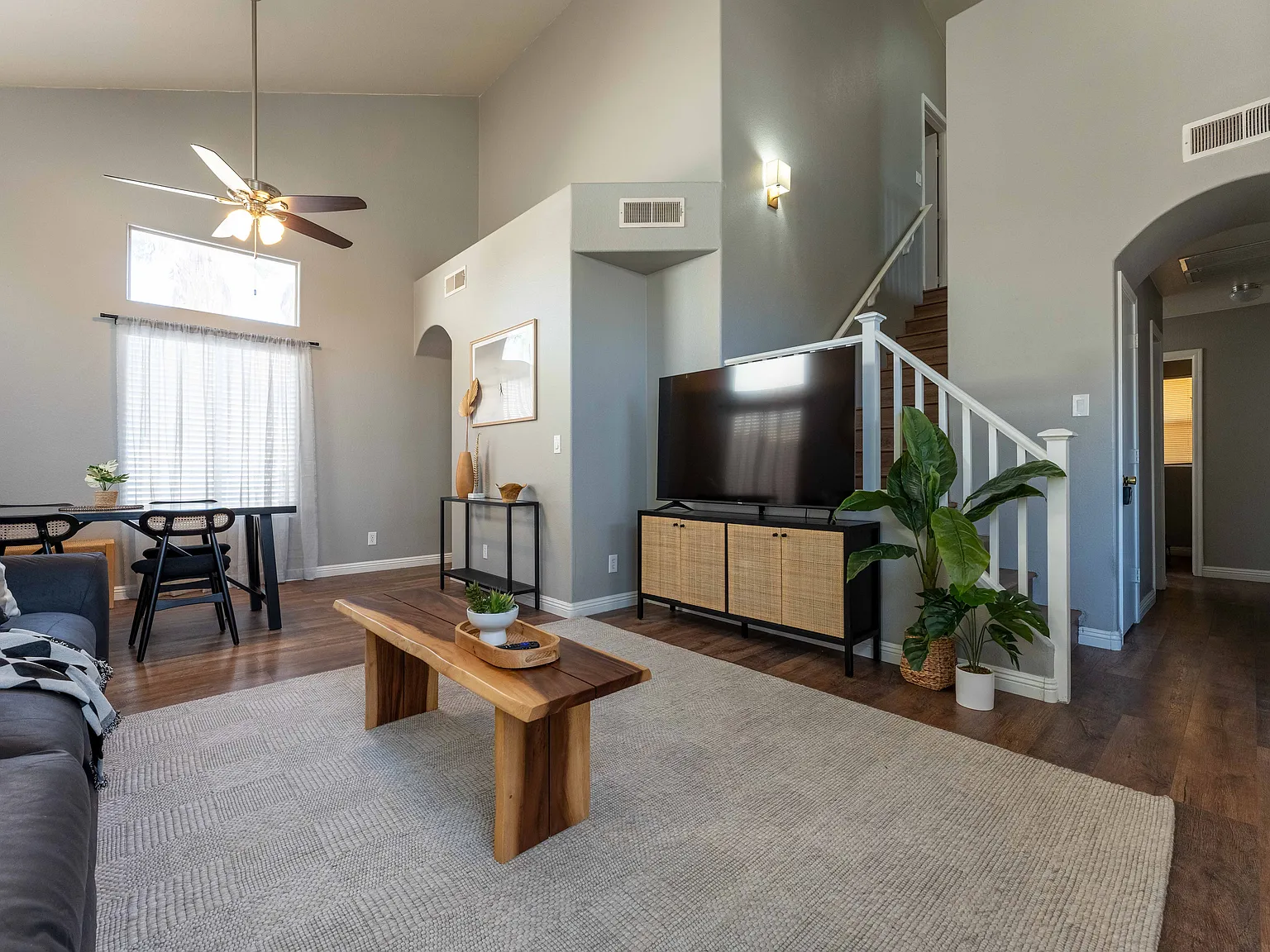 3 bed, 1540 sqft, $4,500 — Photo 2