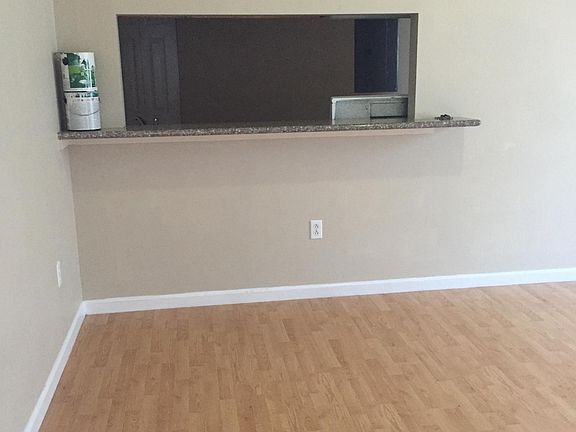 2nd image of 6867 Tara Ln APT 4