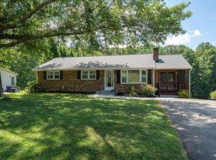 375 Dawnridge Ln, Troutville, VA 24175