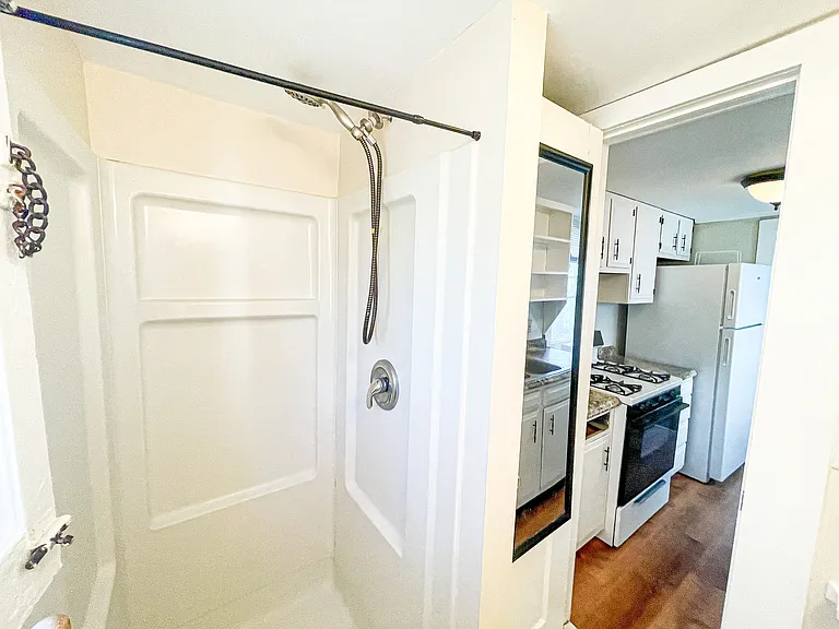 310 Farm Street — Photo 23