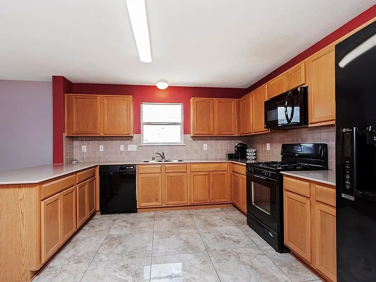20738 Fair Castle Dr — Photo 17