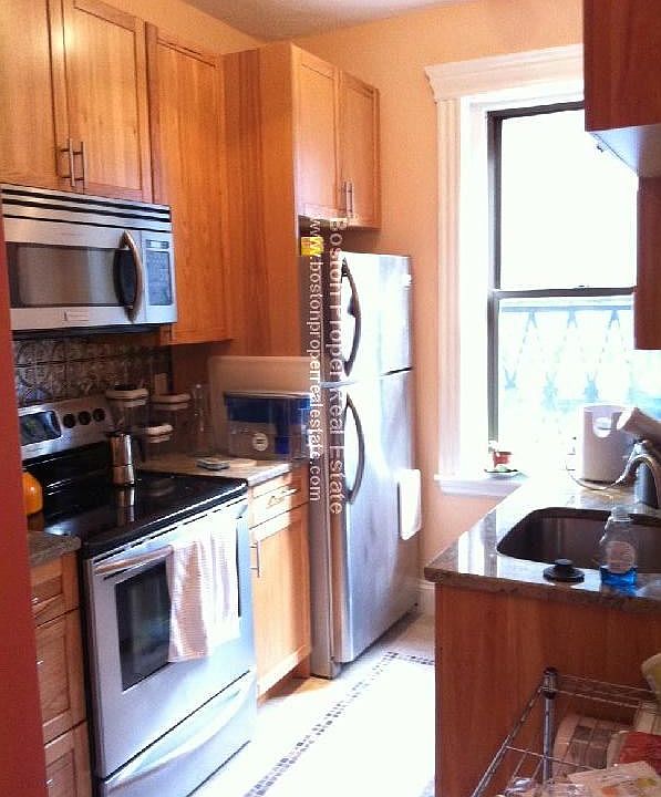 61 Park Dr. #15 Boston - Fenway Unit Photo 1