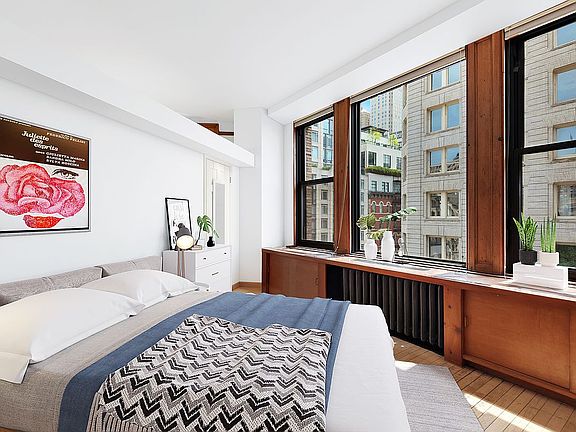 4th image of 139 Chambers St #5