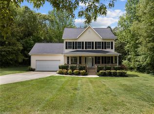 3702 Coopers Farm Rd, Greensboro, NC 27406