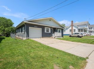 609 N Jackson St, Ionia, MI