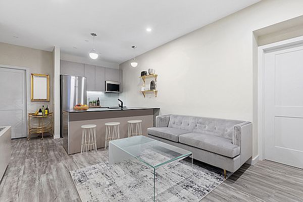 1st image of 125 W 16th St #1C