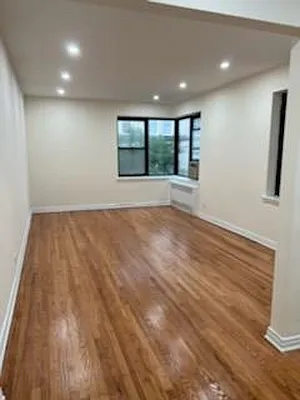 Rented by Live Right Realty | media 11