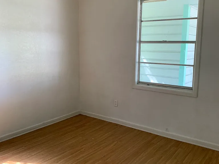 1010 Georgetown Rd — Photo 12