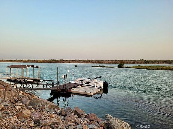 3rd image of 2710 Colorado River Rd