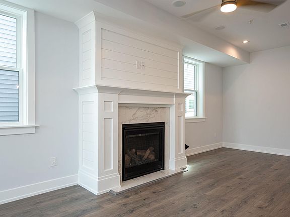 3rd image of 625 Asbury Ave Unit B-2