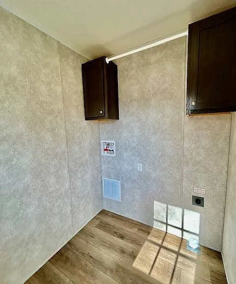 10 New Haven Ct #10 — Photo 8