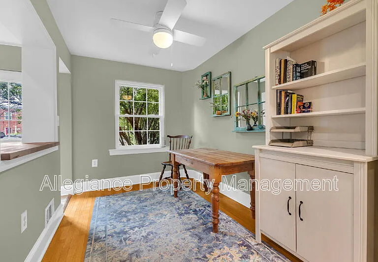 525 E Alexandria Ave — Photo 13