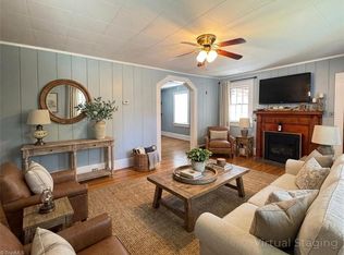 127 Young St, Elkin, NC 28621