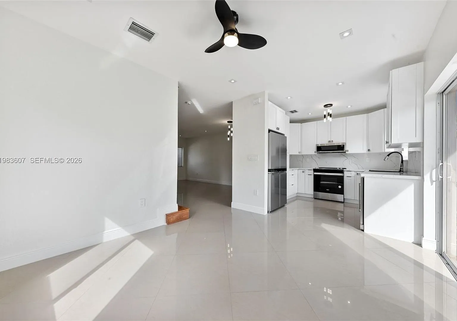 2897 SW 129th Way, Miramar, FL 33027 — Photo 4