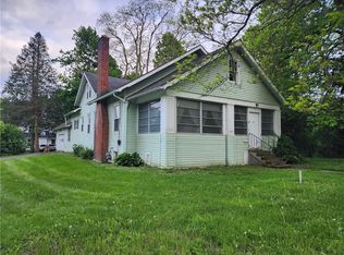 86 Main St N, Perry, NY 14530