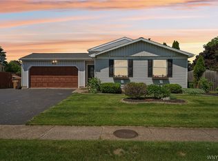 92 Woodgate Dr, Cheektowaga, NY 14227