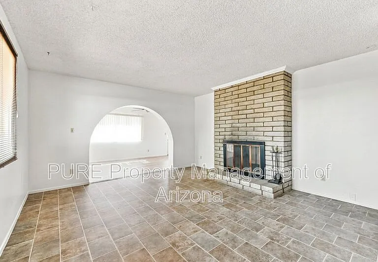 2604 W Ellis Dr — Photo 6